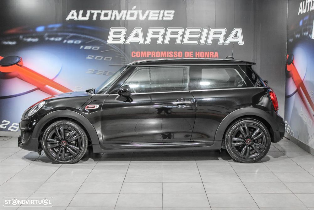 MINI 3 Portas One D - 7