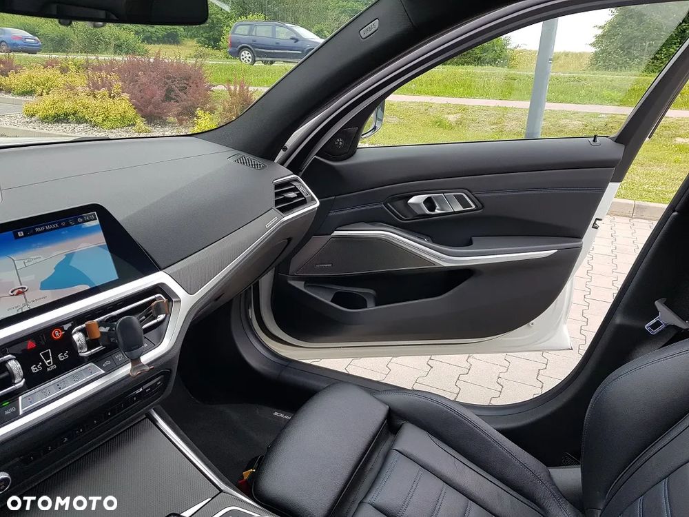 BMW Seria 3 - 20