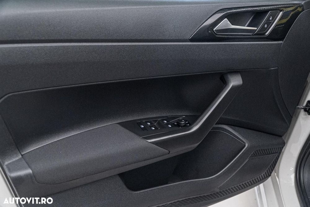 Volkswagen Polo 1.0 TSI Comfortline - 38