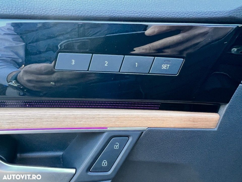 Volkswagen Touareg - 14