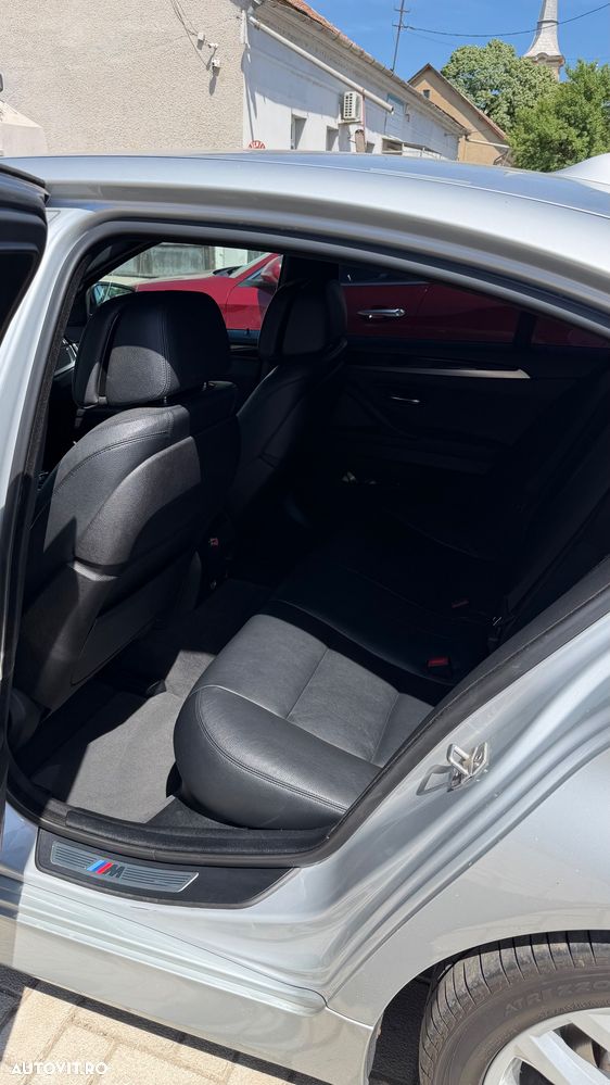 BMW Seria 5 520d Aut. - 10