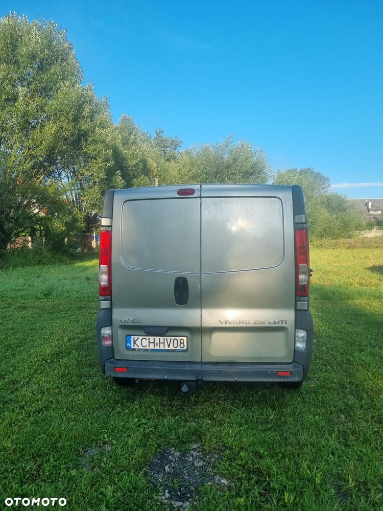 Opel Vivaro - 5