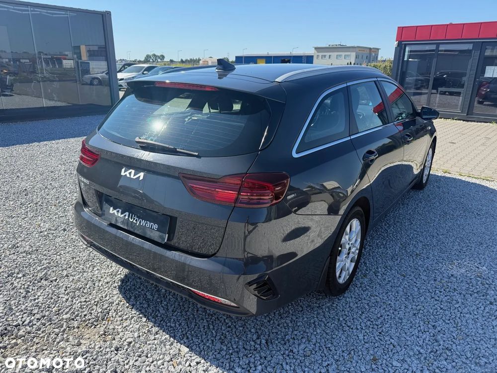 Kia Ceed 1.5 T-GDI M - 5