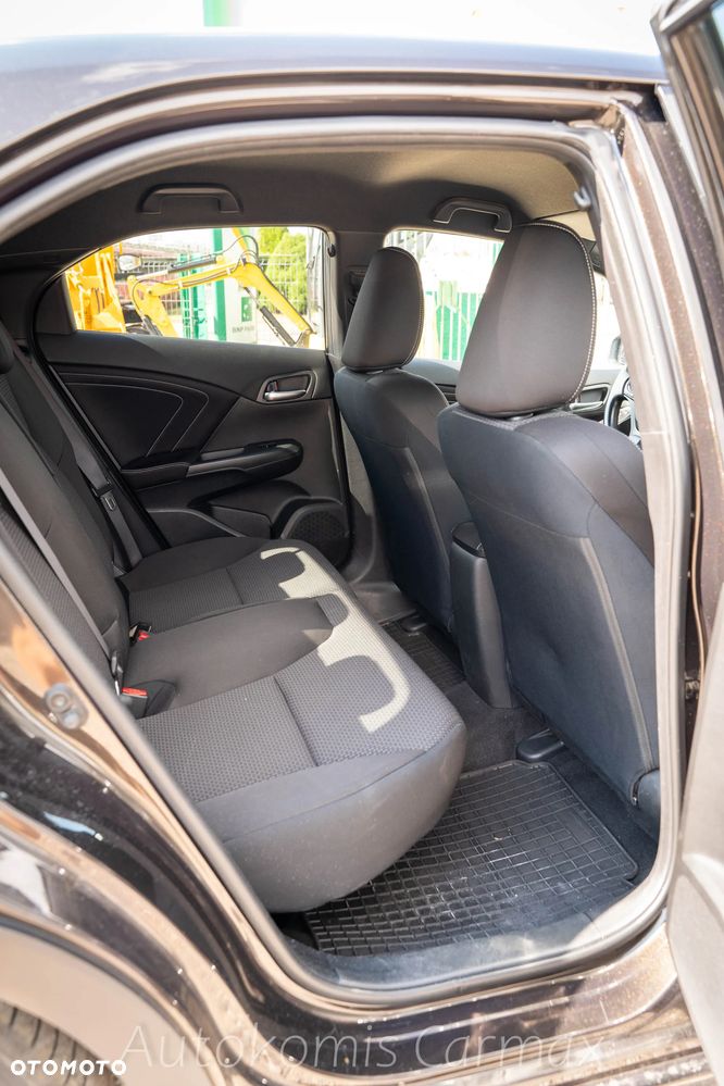 Honda Civic 1.8 Elegance - 21