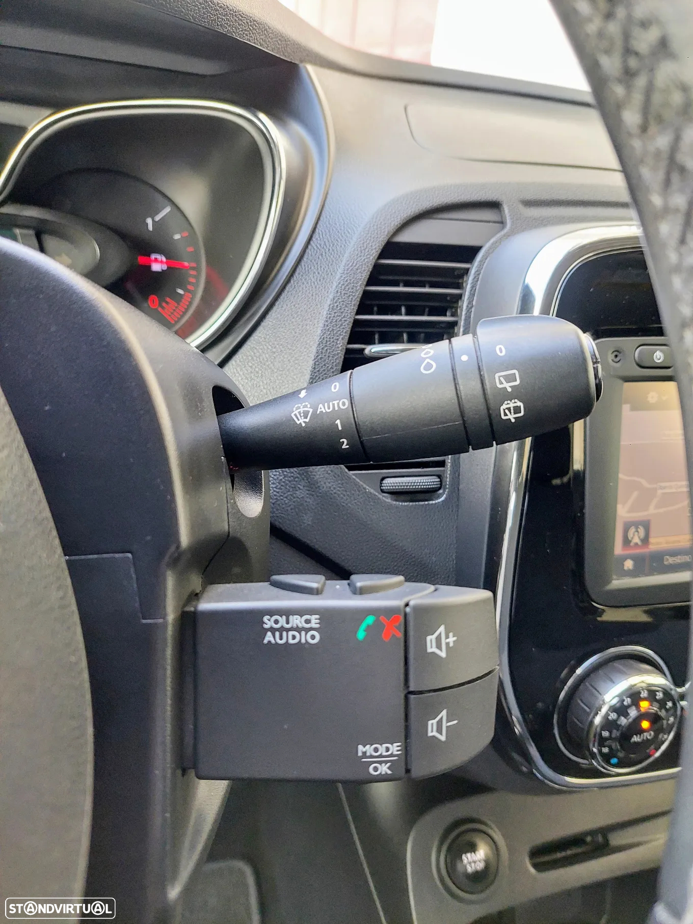 Renault Captur 0.9 TCE Exclusive - 31