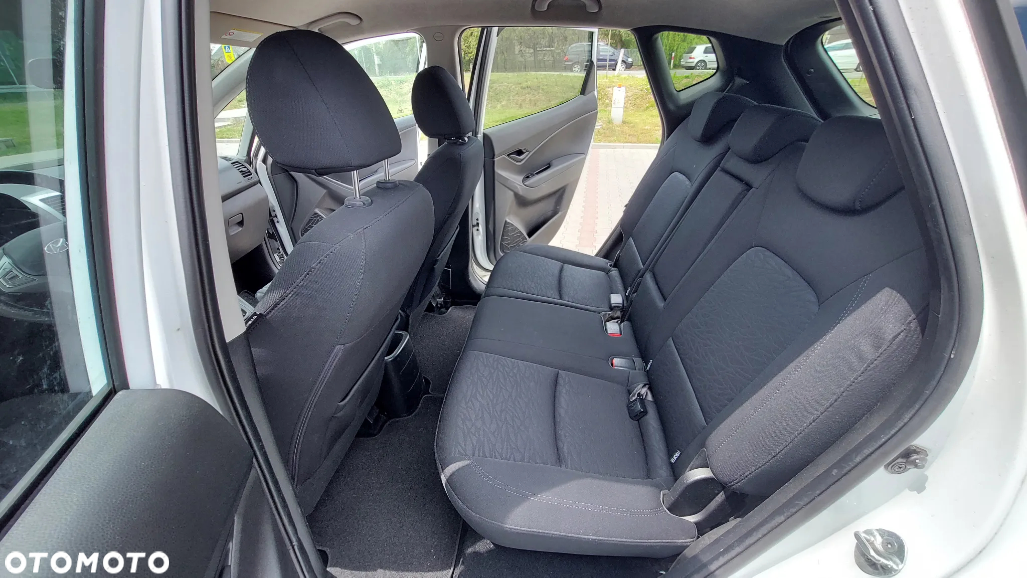 Hyundai ix20 - 8