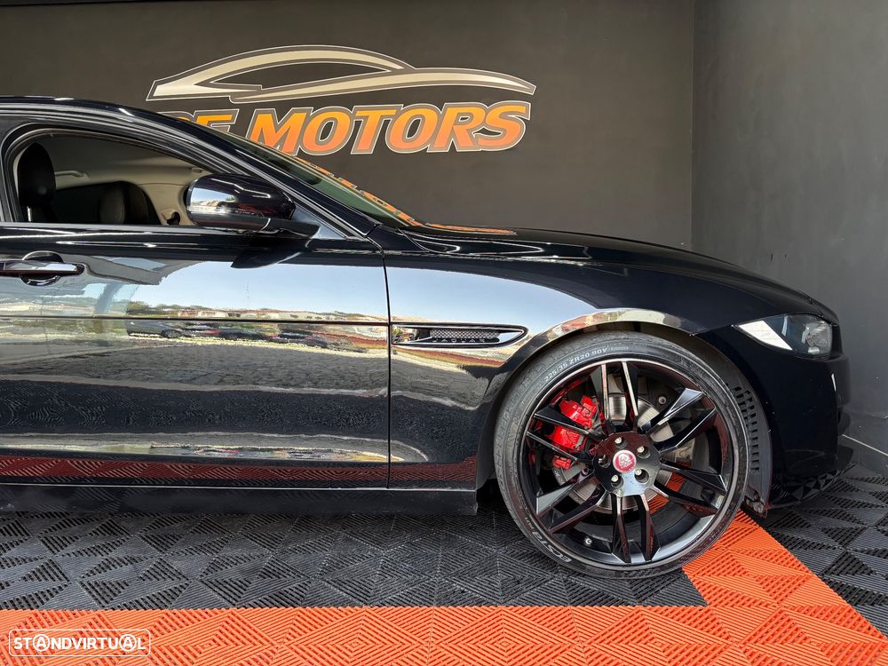 Jaguar XE E-Performance Aut. Prestige - 22