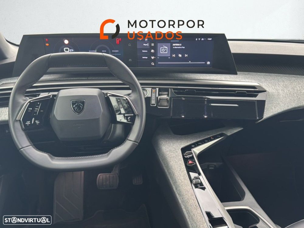 Peugeot 5008 1.2 Hybrid Allure e-DCS6 - 8