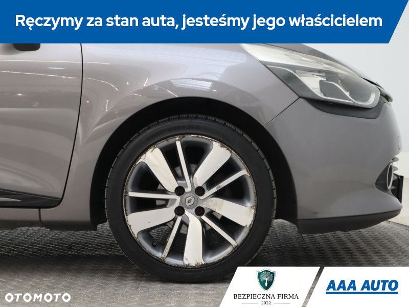 Renault Clio - 17