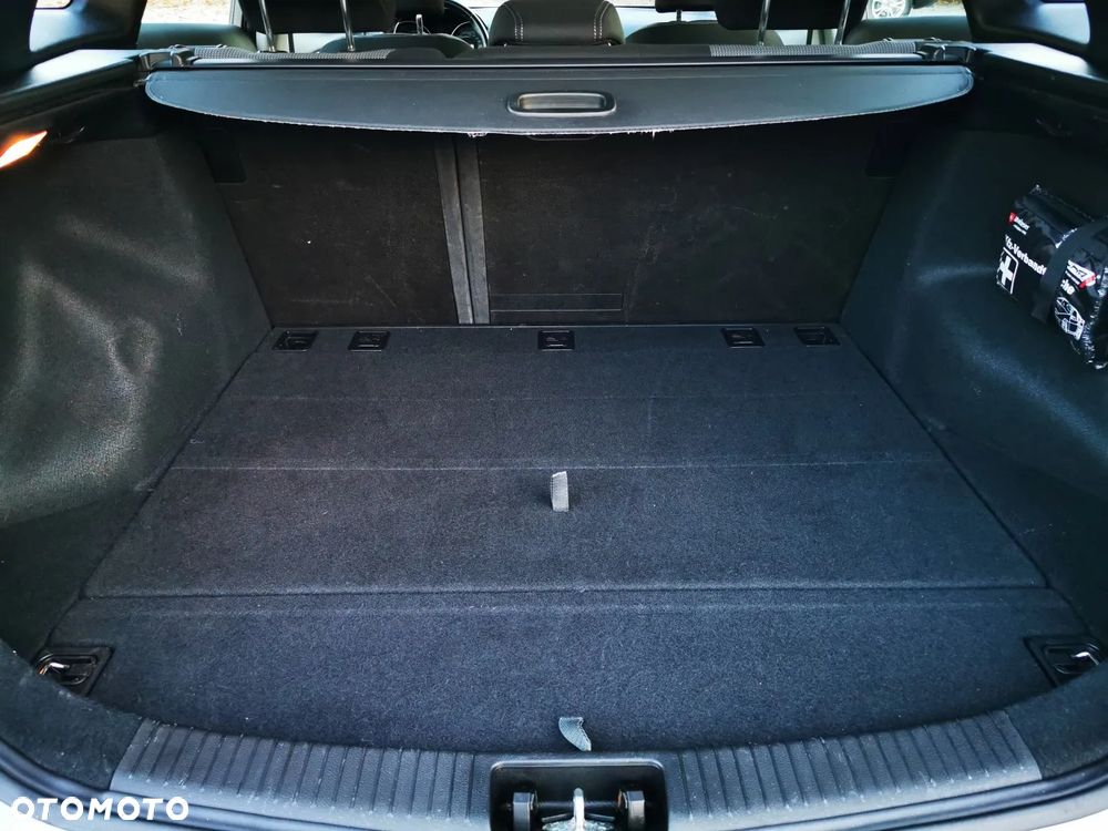 Hyundai i30 blue 1.4 YES Silver - 16