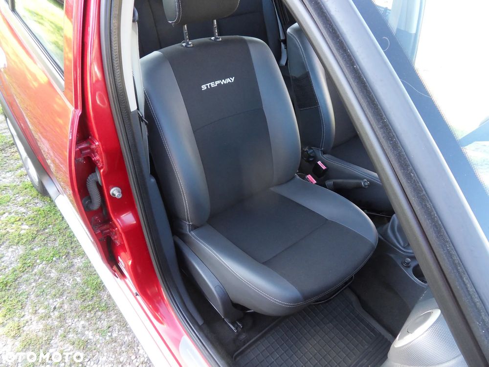 Dacia Sandero Stepway dCi 90 Prestige - 14