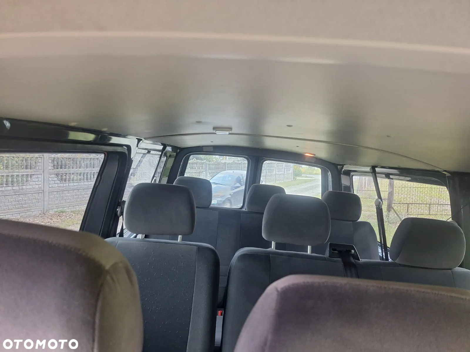 Volkswagen Transporter - 13