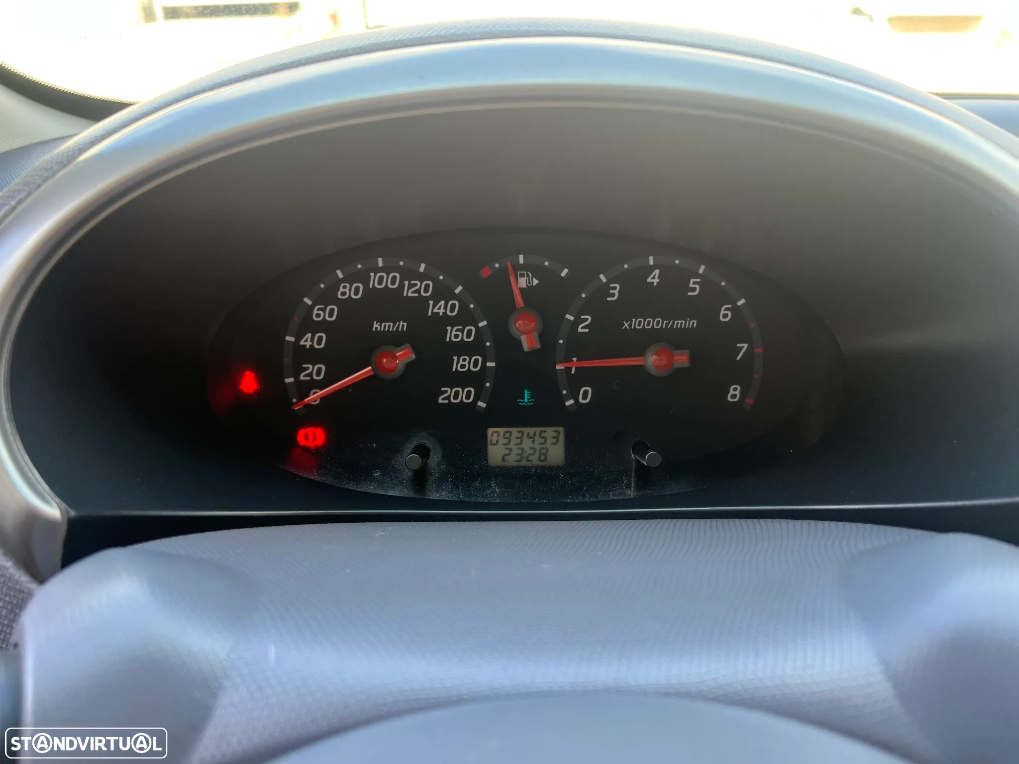 Nissan Micra 1.0 Emotion AC - 2
