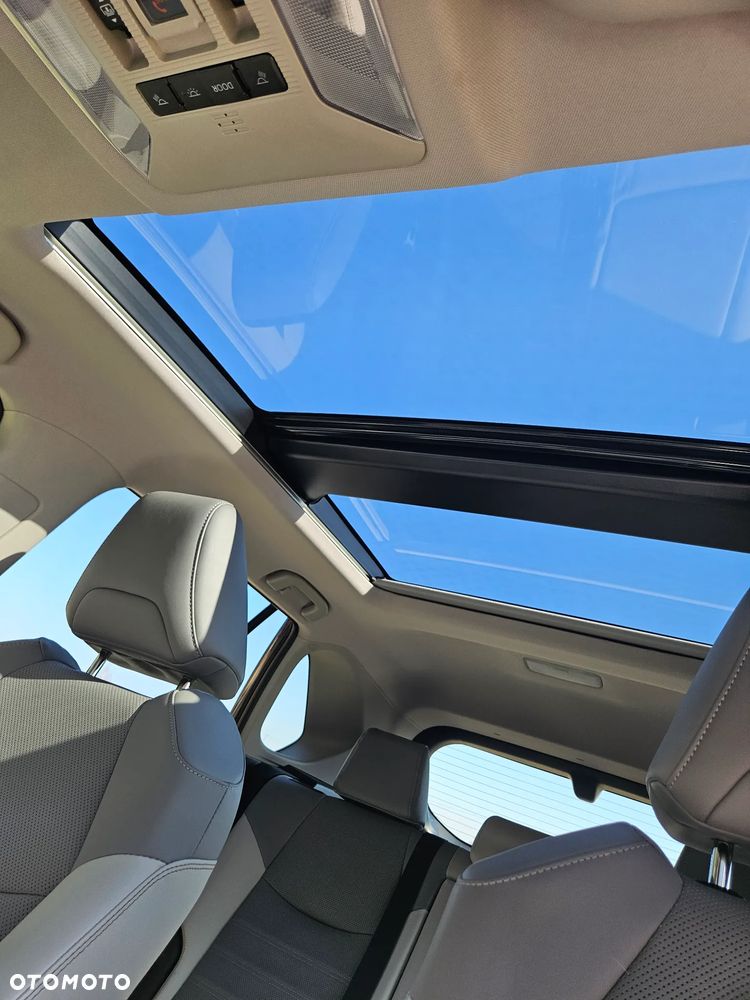 Toyota RAV4 2.5 Hybrid Black Edition by JBL 4x4 - 24