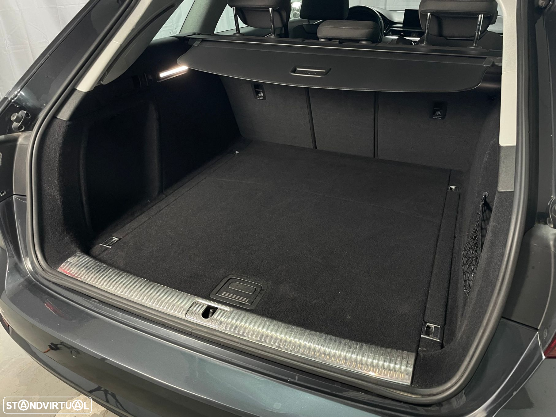 Audi A4 Avant 2.0 TDI Advance - 26