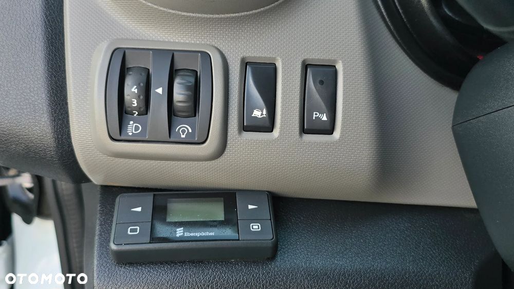 Renault Trafic 1.6 dCi 115 Grand Combi L2H1 Expression - 19