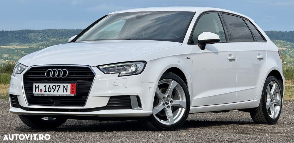 Audi A3 2.0 TDI (clean diesel) S tronic S line Sportpaket - 2