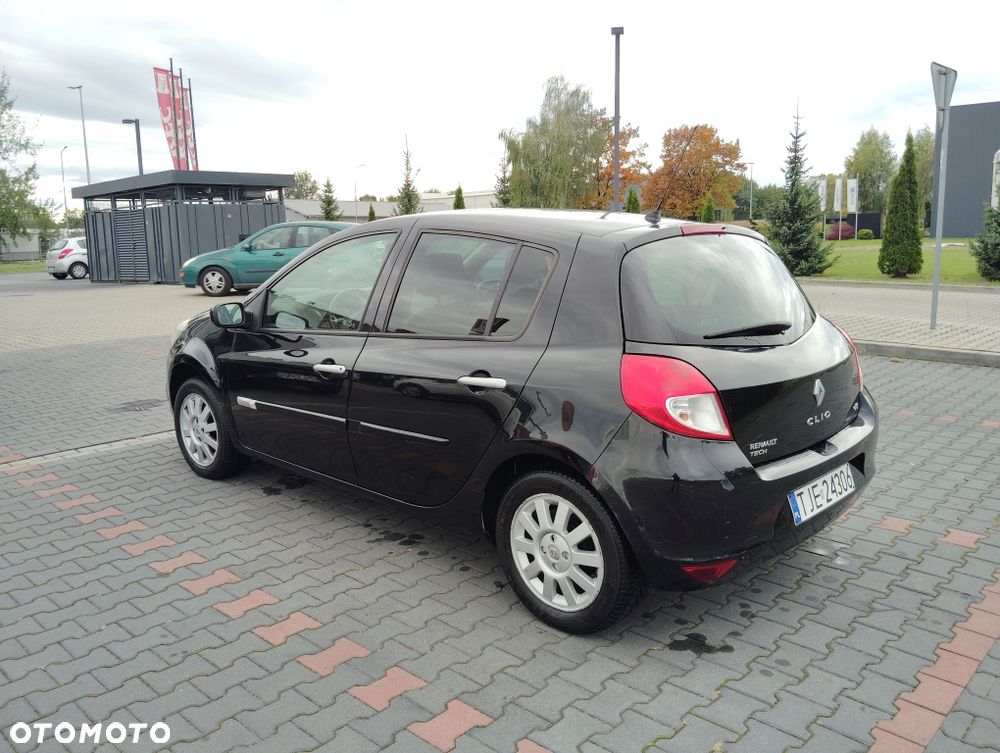 Renault Clio 2012 photo 5