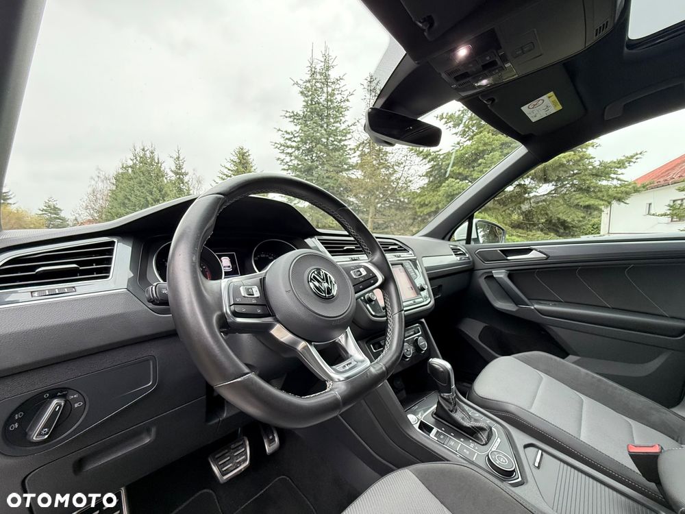 Volkswagen Tiguan - 19