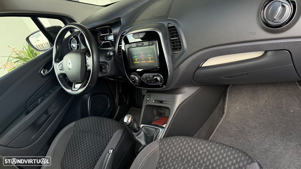Renault Captur 0.9 TCE Exclusive - 26