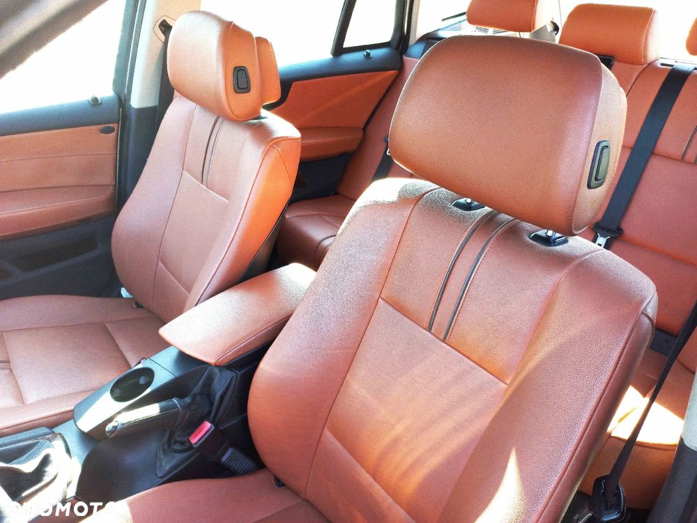 BMW X3 2.0d - 22