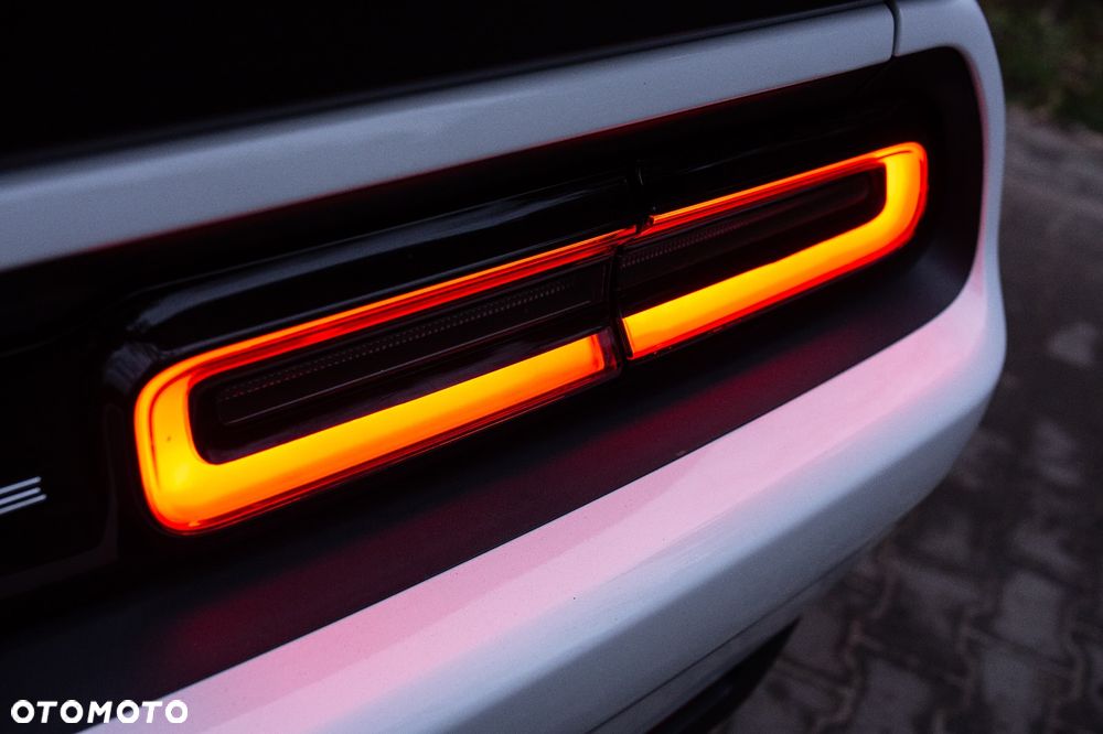 Dodge Challenger 5.7 R/T Shaker - 7