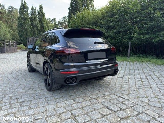 Porsche Cayenne Diesel Platinum Edition - 24