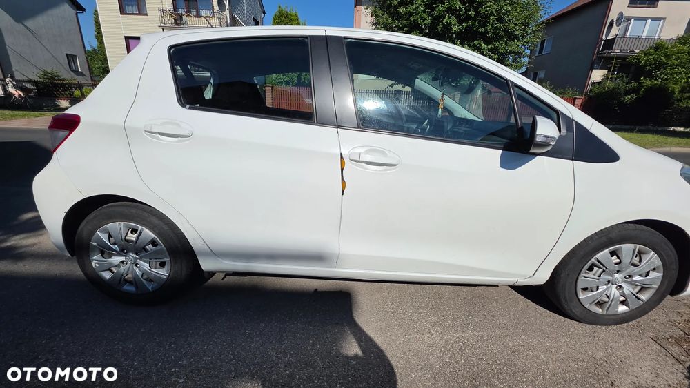 Toyota Yaris 1.0 Active - 2