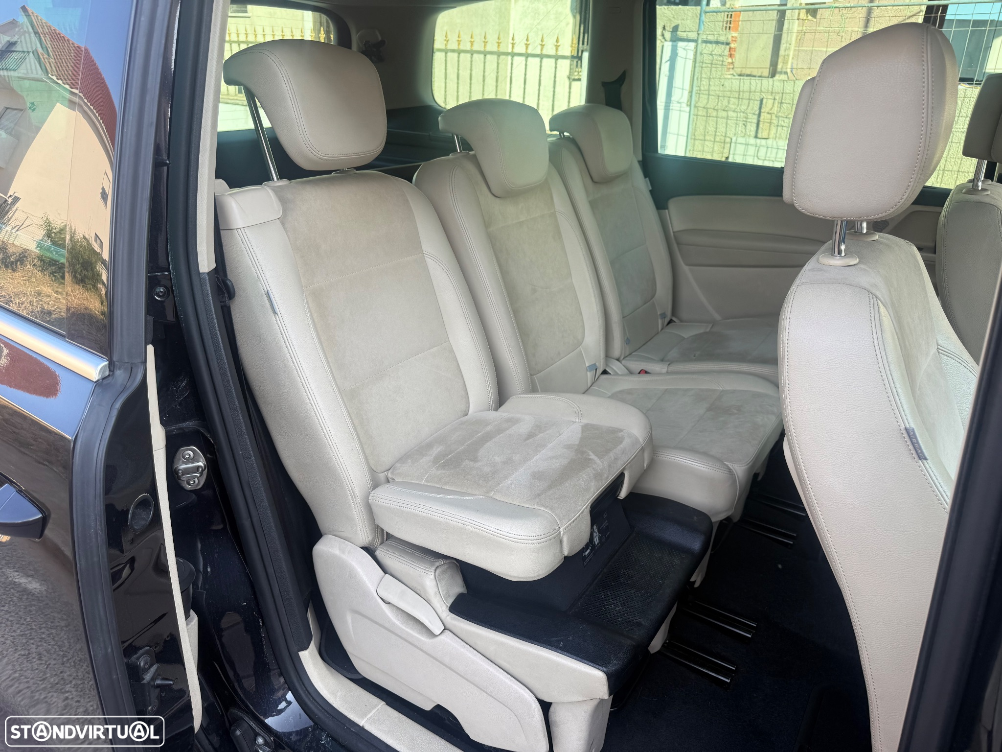 VW Sharan 2.0 TDI Highline DSG - 11