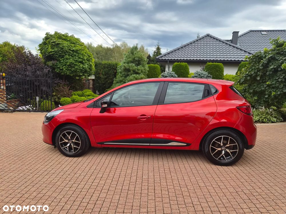 Renault Clio 1.2 16V 75 Expression - 7
