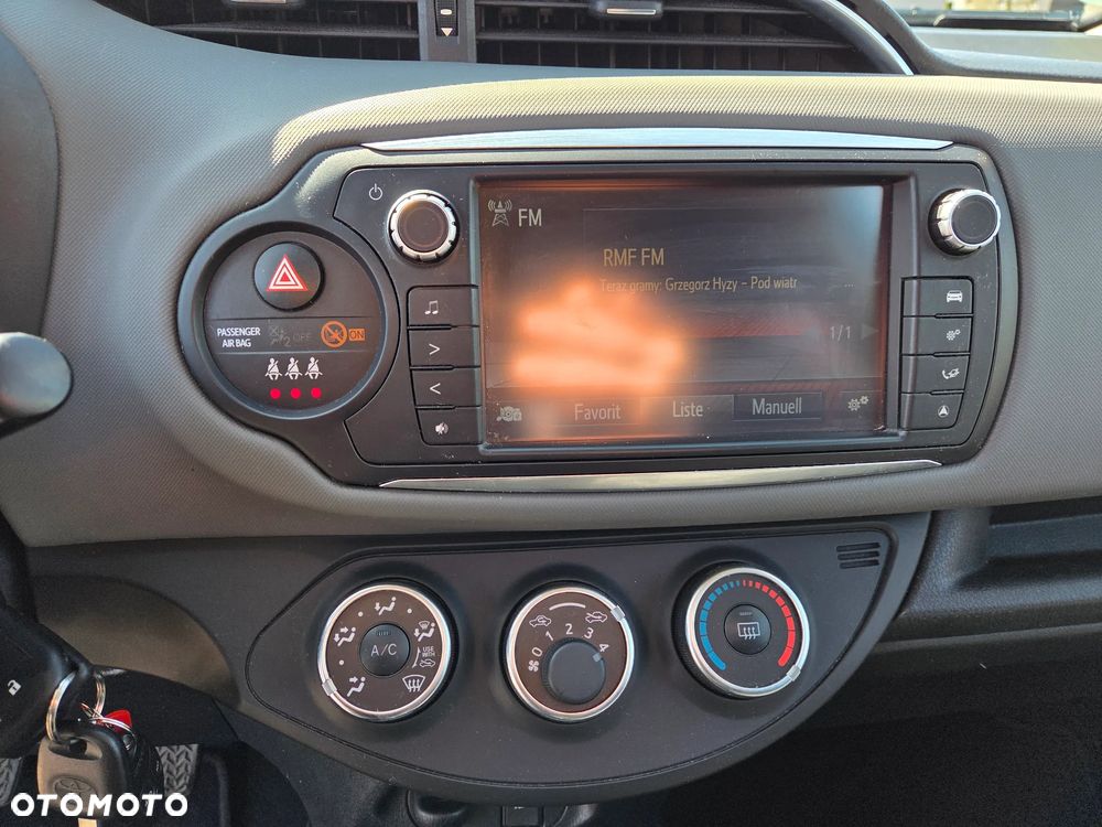 Toyota Yaris 1.33 VVT-i Style - 17