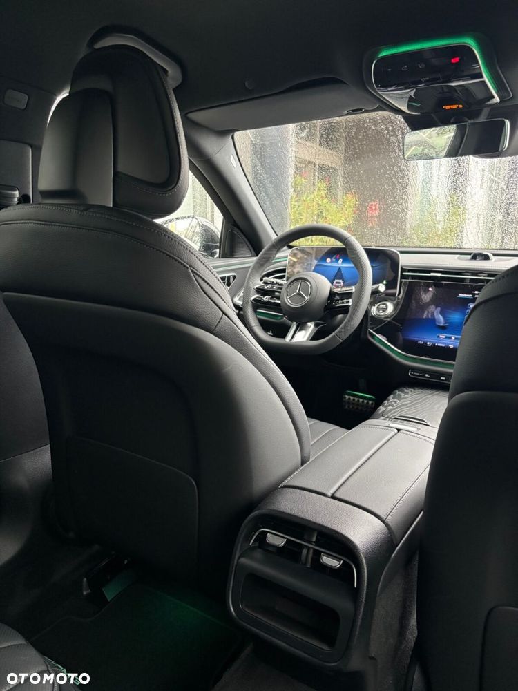 Mercedes-Benz Klasa E - 18