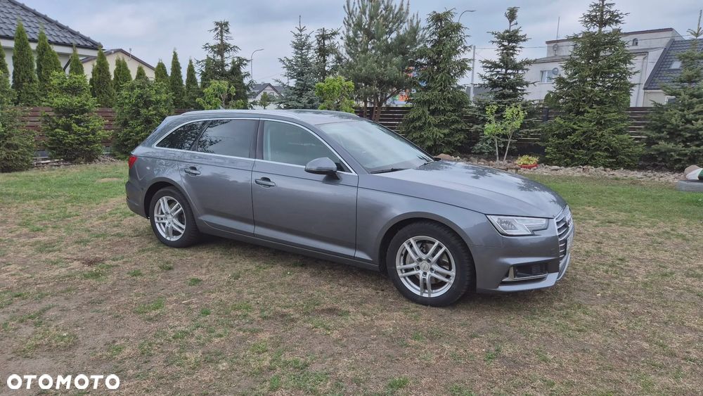 Audi A4 Avant 40 TDI S tronic - 1