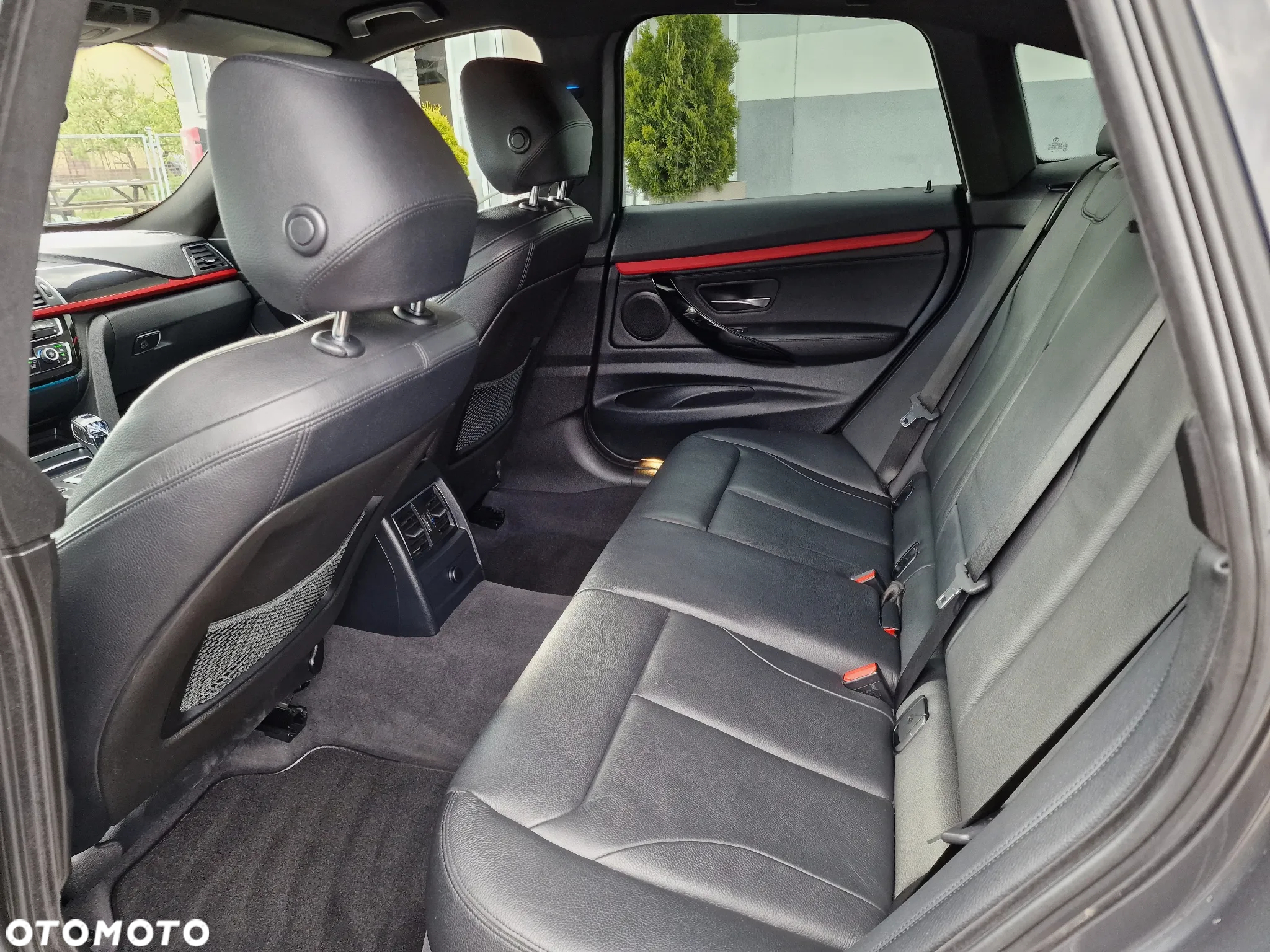 BMW 3GT 320d Sport Line - 23