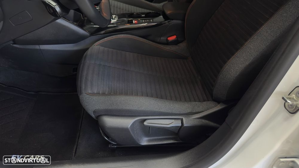 Peugeot e-208 Active Pack - 24