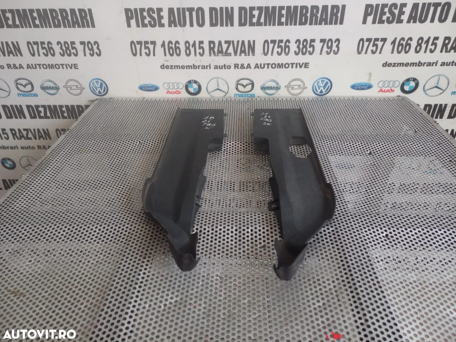 Capac Protectie Grila Stergatoare Audi A8 4H D4 An 2010-2011-2012-2013-2014-2015-2016-2017 Volan St - 6