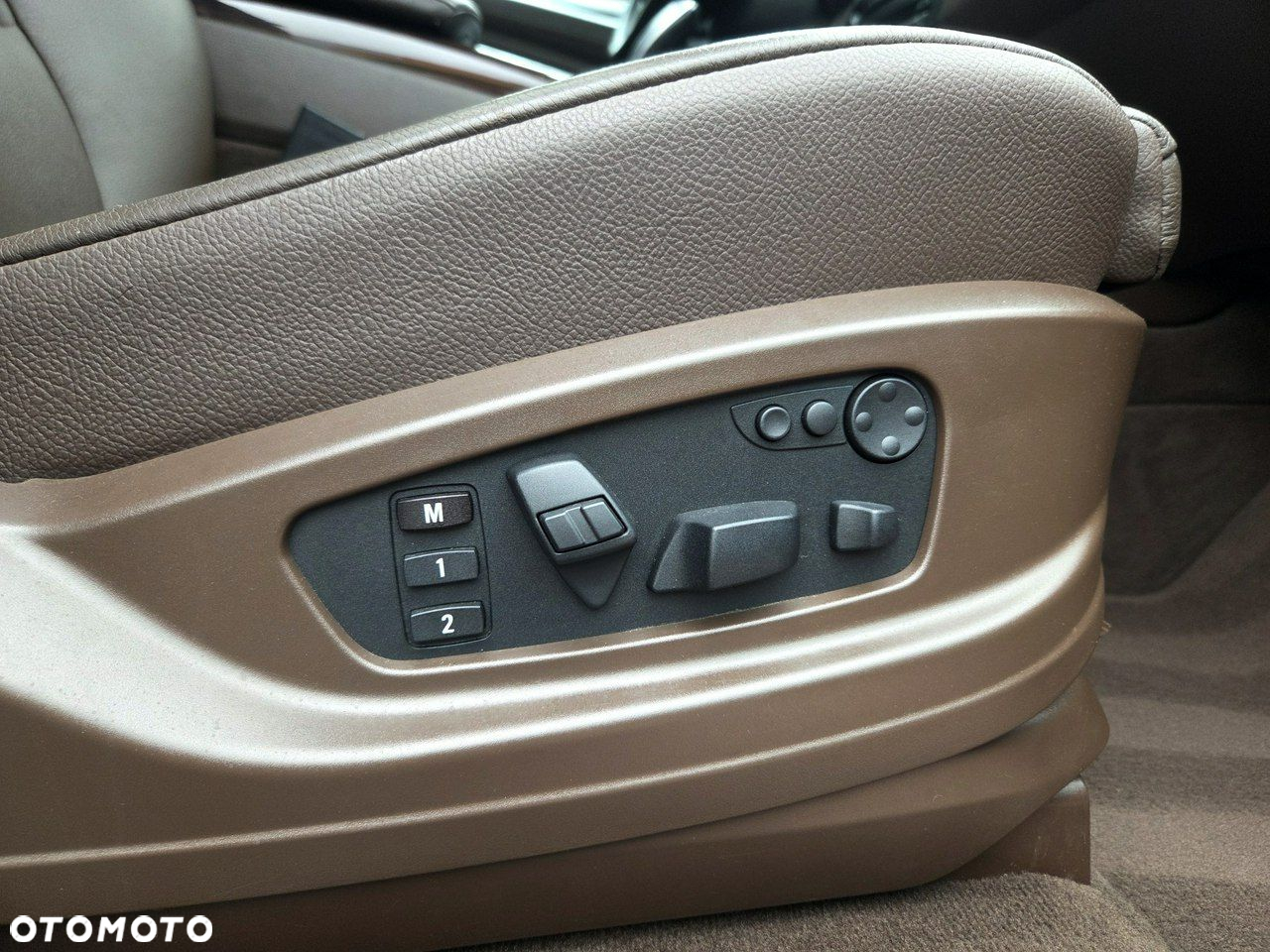 BMW X5 xDrive40d - 24