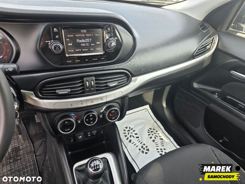 Fiat Tipo - 18