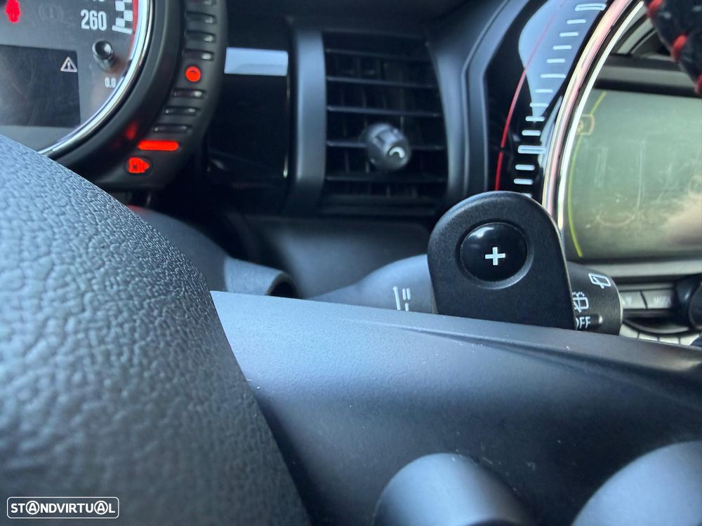 MINI 3 Portas John Cooper Works Aut. - 23