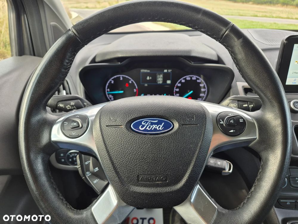 Ford Tourneo Connect Grand - 15