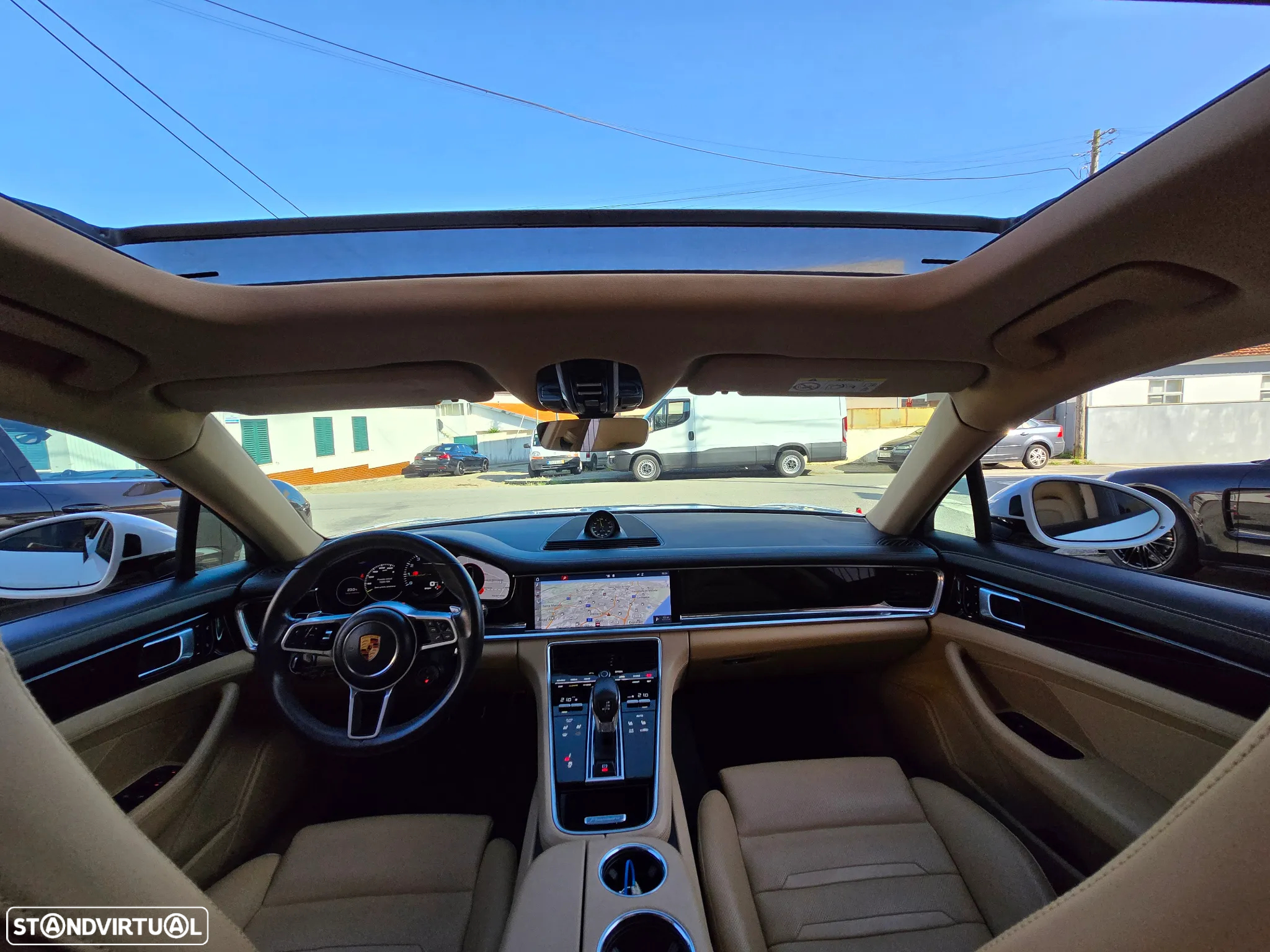 Porsche Panamera Sport Turismo 4 E-Hybrid - 17