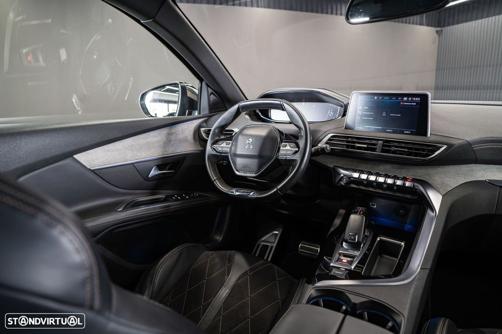 Peugeot 3008 2.0 BlueHDi GT EAT8 - 13