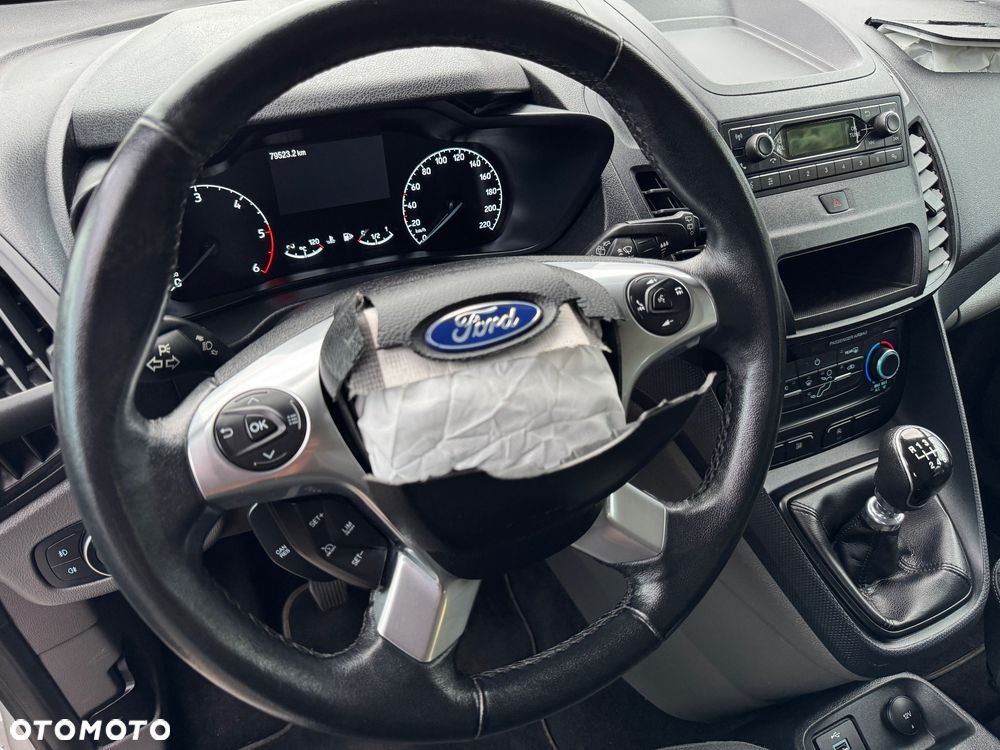 Ford Transit Connect - 11