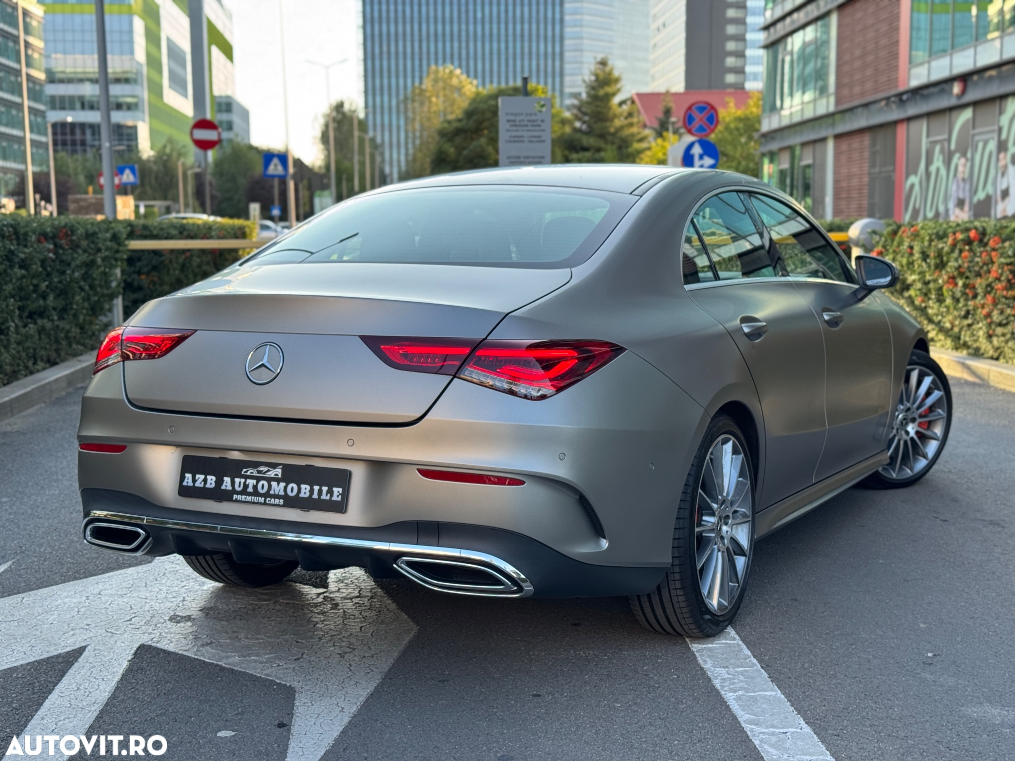 Mercedes-Benz CLA 220 Shooting Brake 7G-DCT AMG Line - 20