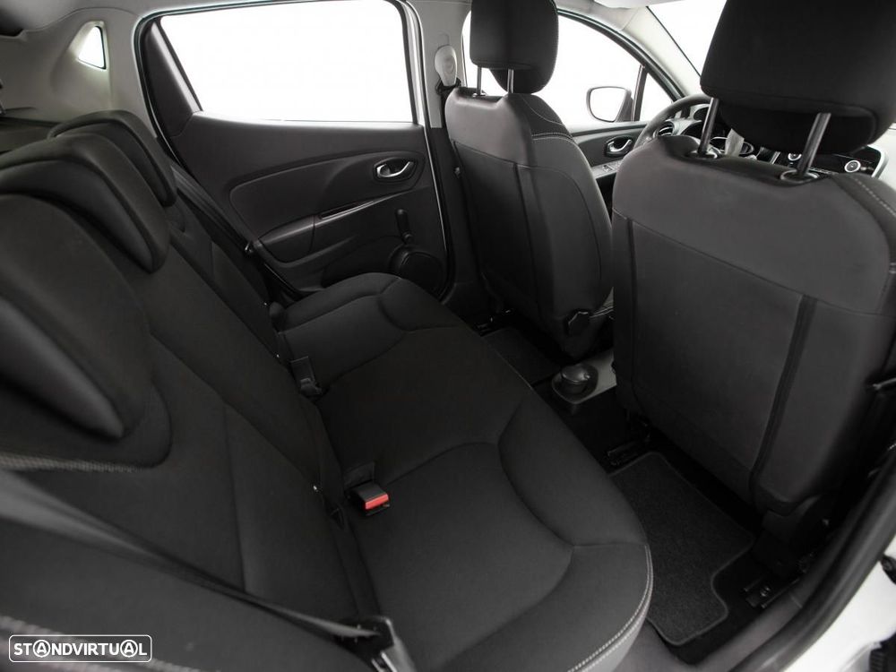 Renault Clio 1.5 dCi Zen - 11