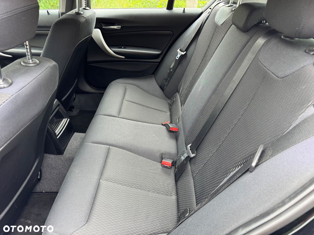 BMW Seria 1 118i M Sport - 17