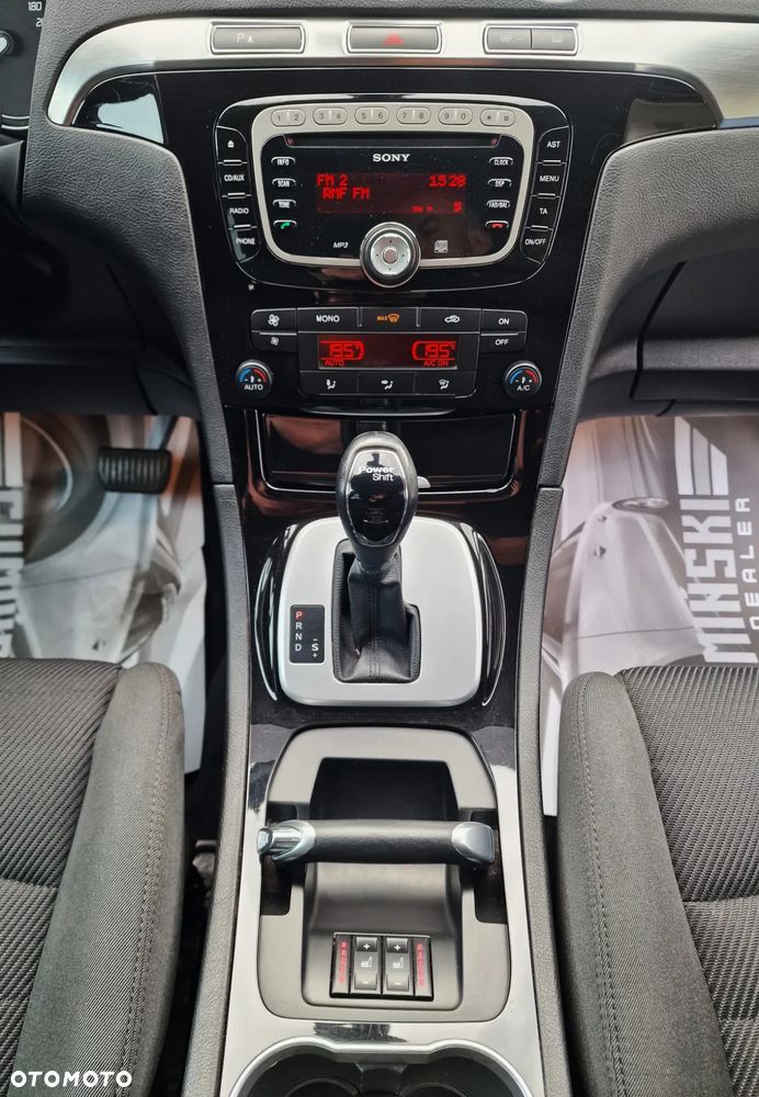 Ford S-Max 2.0 TDCi DPF Titanium MPS6 - 24