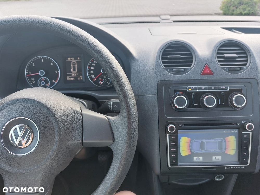 Volkswagen Caddy - 9