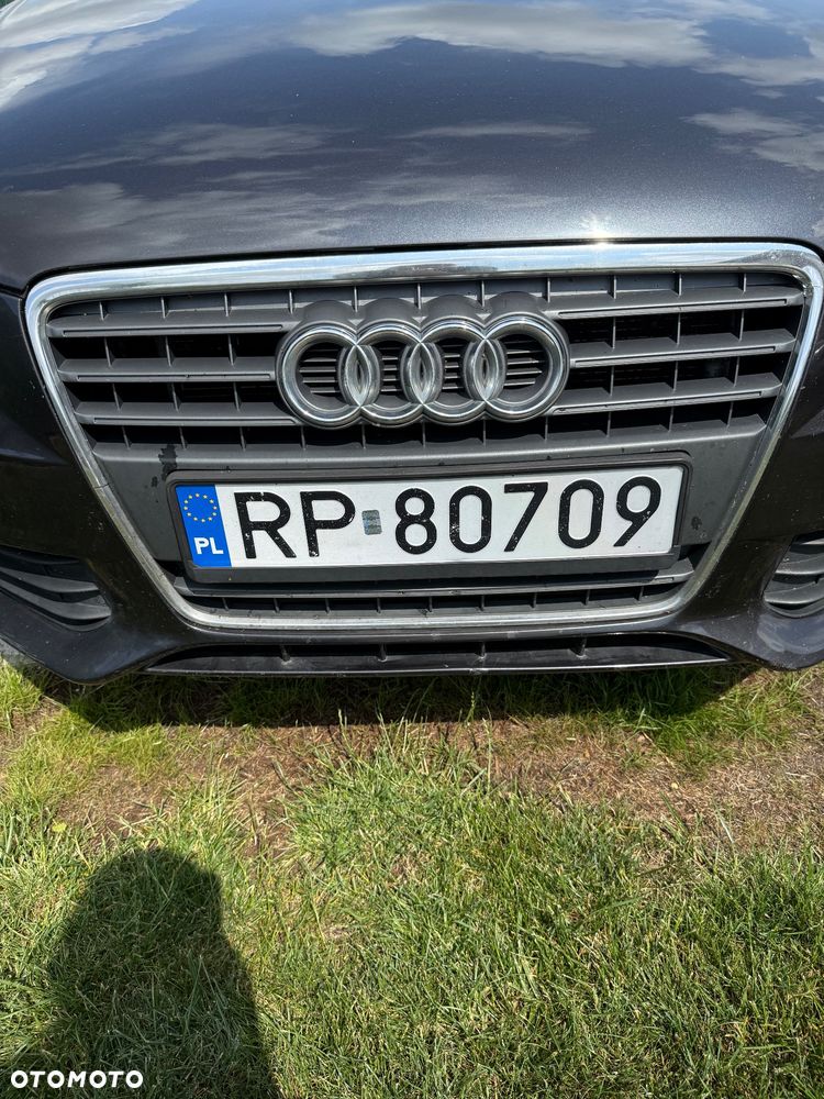 Audi A4 Avant 2.0 TDI - 14