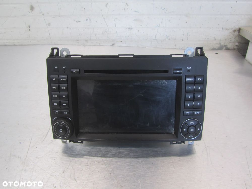 Mercedes Sprinter 906 radio -nawigacja - 1